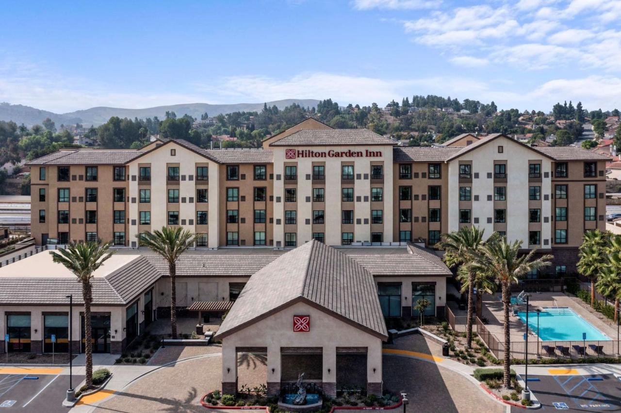 Hilton Garden Inn Pomona, Ca Exterior photo